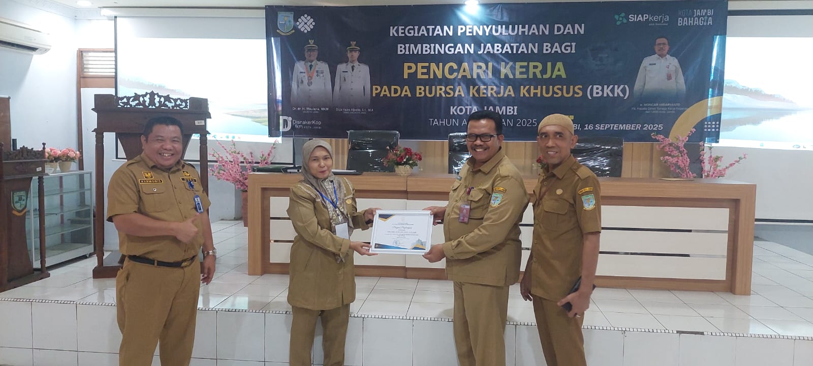 Kegiatan Penyuluhan dan Bimbingan Jabatan Bagi Pencari Kerja Pada Bursa Kerja Khusus (BKK)