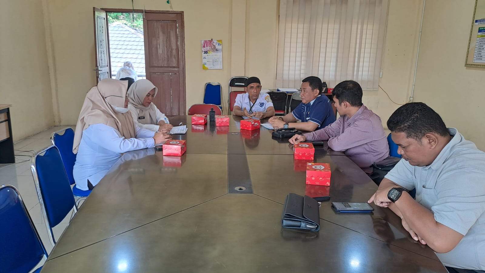 Konsultasi koordinasi terkait penyerapan tenaga kerja lokal di kota jambi