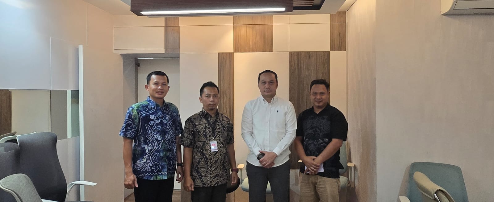 Pengesahan Rencana Pengunaan Tenaga Kerja Asing Perpanjangan di Kota Jambi