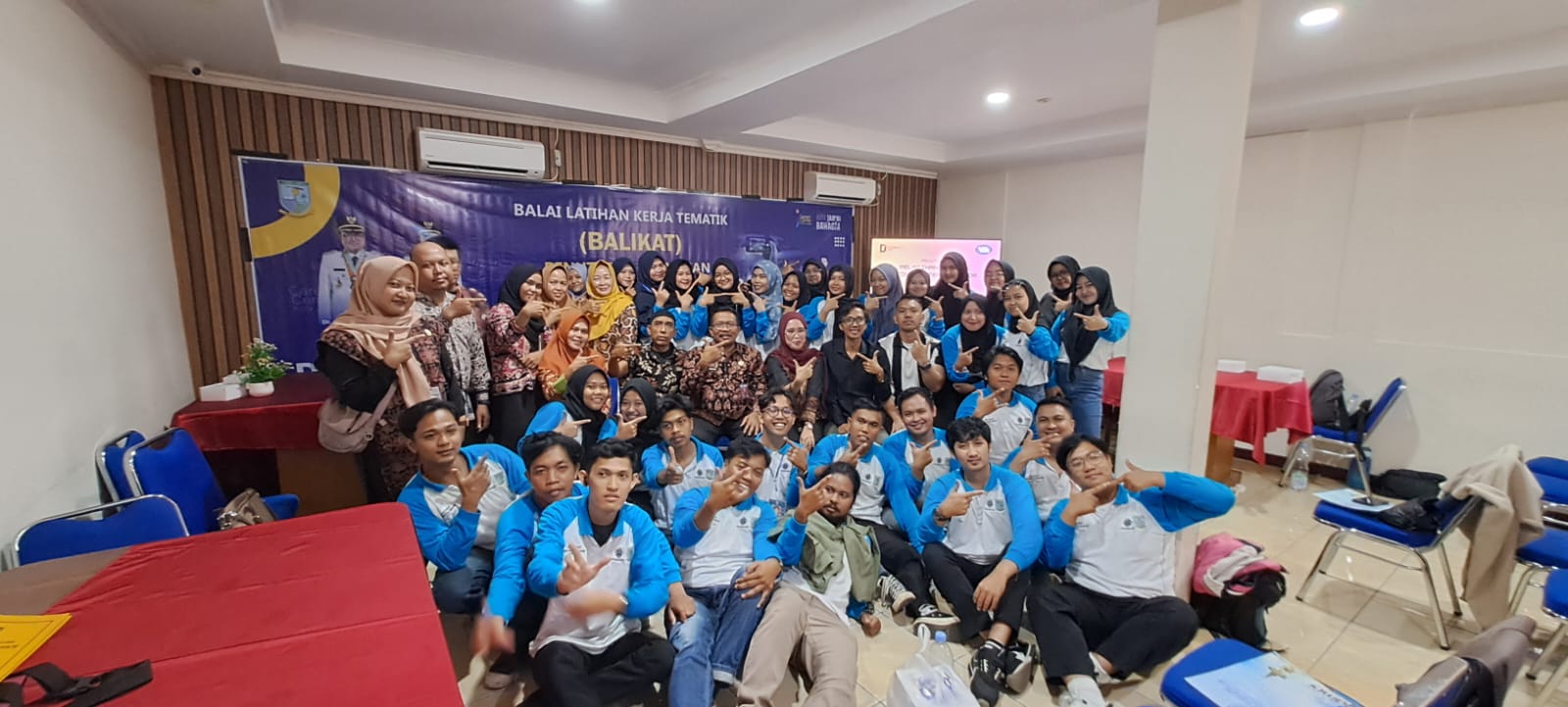 Disnaker Koperasi dan UKM Kota Jambi Sukses Gelar Pelatihan Video Konten Kreator 2025