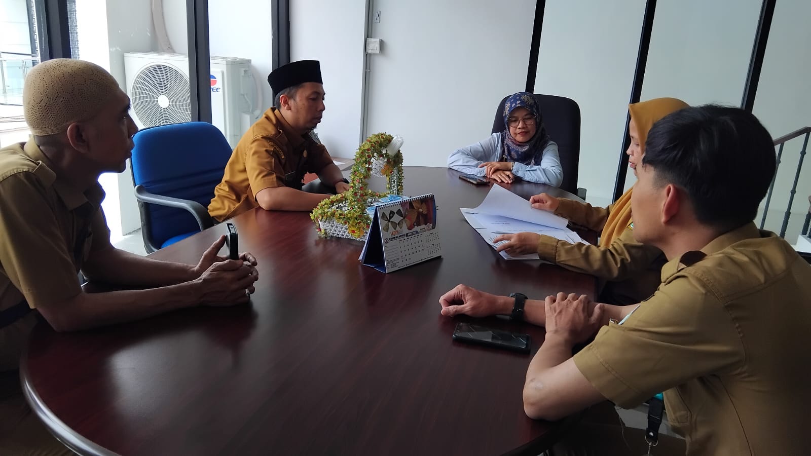 Monitoring dan Evaluasi Penggunaan Tenaga Kerja Asing (TKA) oleh Disnaker kop dan UKM Kota Jambi